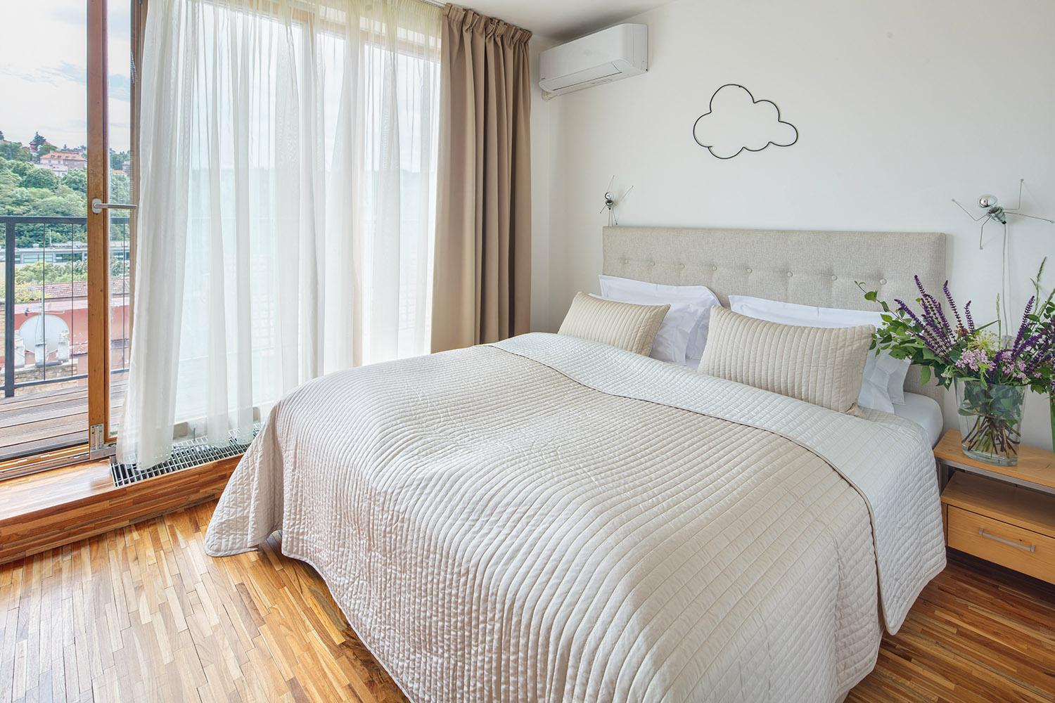 Holeckova Apartments Praha Bagian luar foto